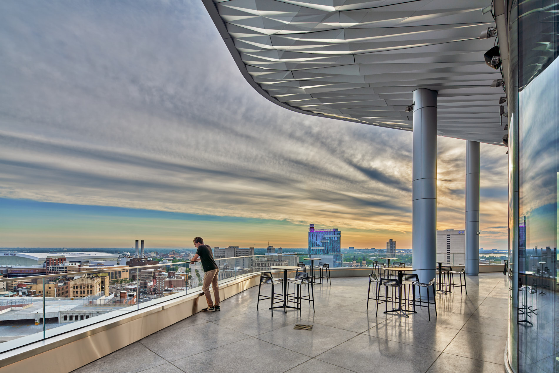 Hour Detroit – April 2026